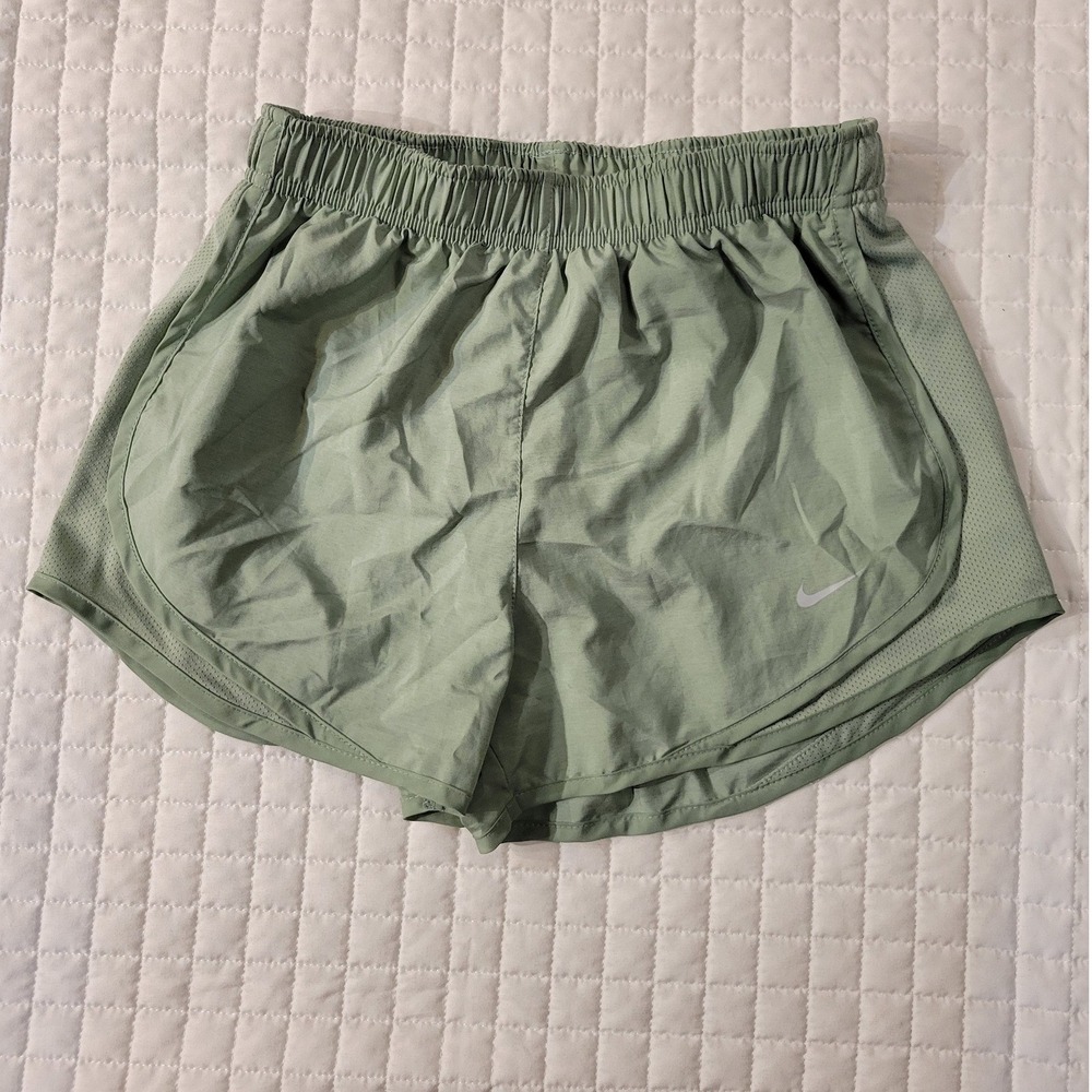Nike Dri-FIT Women's S Sage Green Athletic Running Shorts Gorpcore Granola Girl